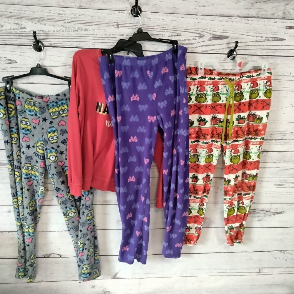 " Disney,Dr Seuss,Secret Treasures,no brand." Woman's pajamas